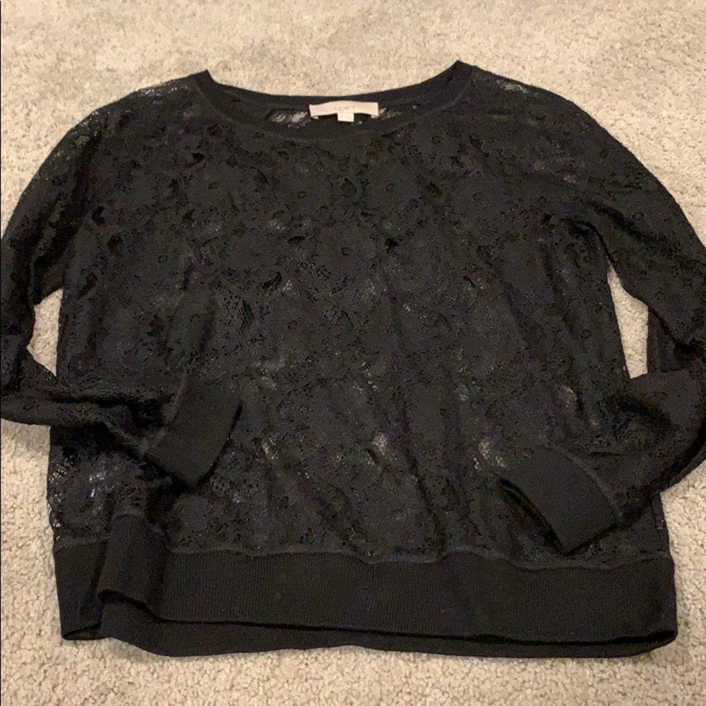 Lace black top